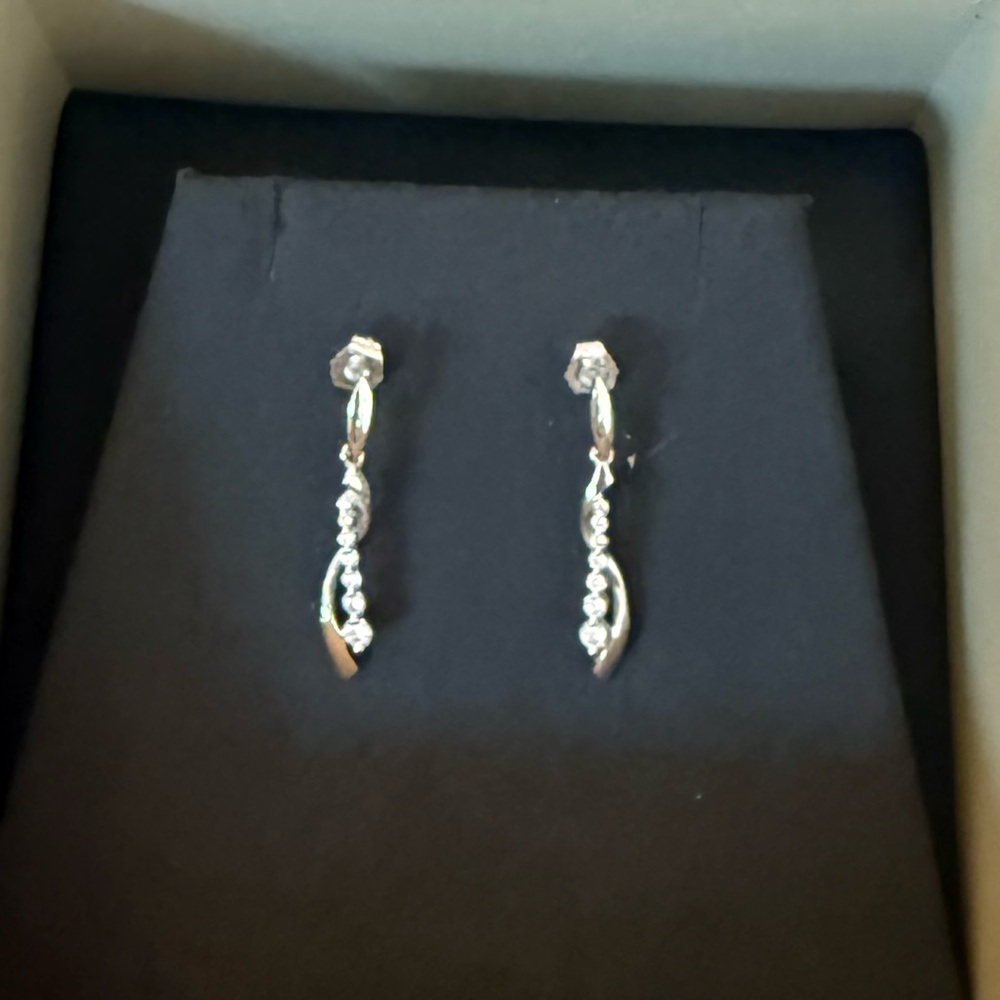 Shane Co. White Gold Diamonds Drop Earrings